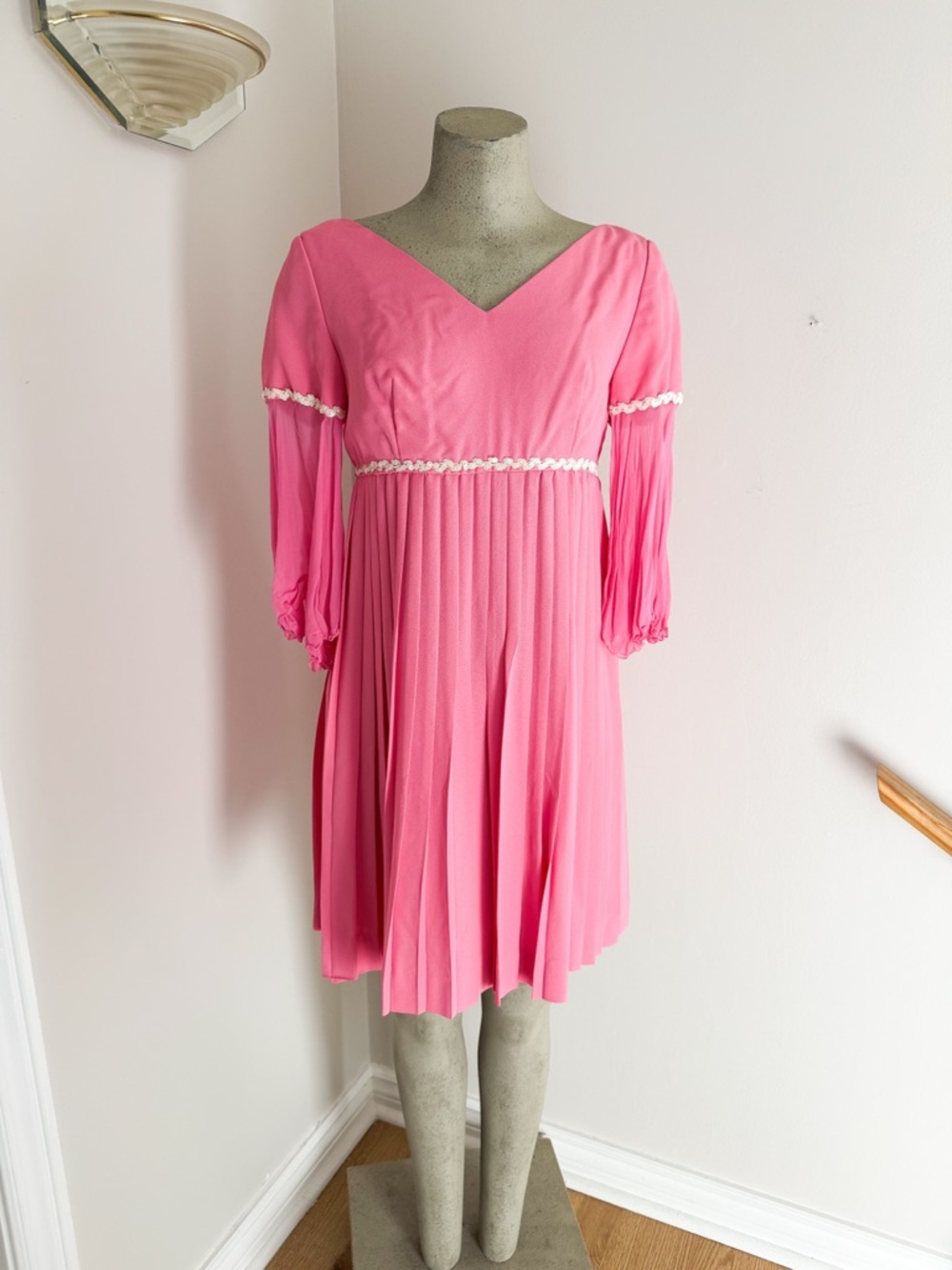 Vintage 1960sPink V-Neck Pleated Empire Waist Dress